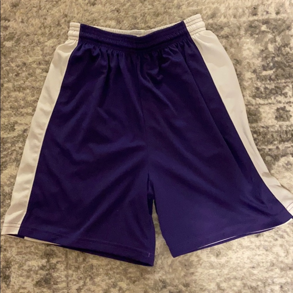 Basketball shorts